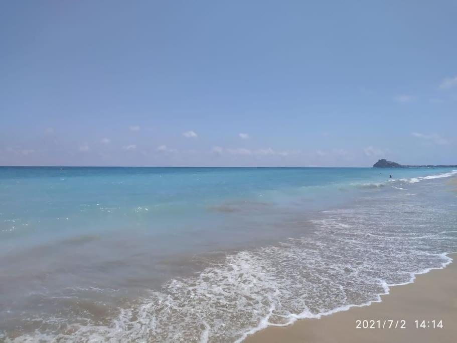 Apartamento Duplex En Primera Linea De Playa Peñíscola Esterno foto